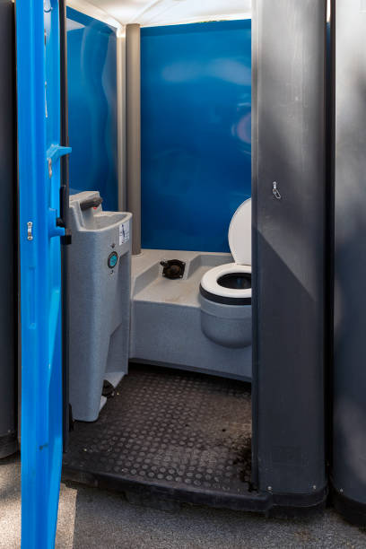 Portable restroom solutions in Willowbrook, CA